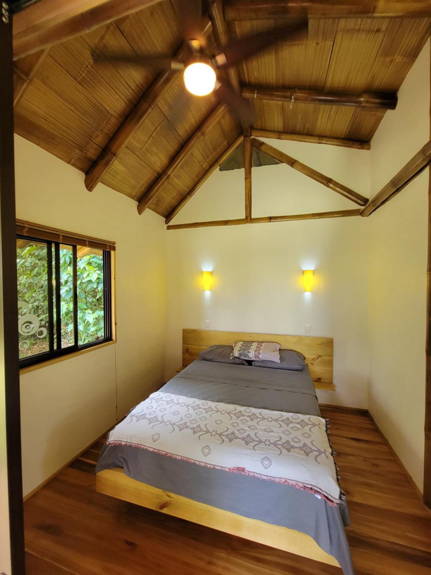 Corcovado Guest House Drakes Bay エクステリア 写真